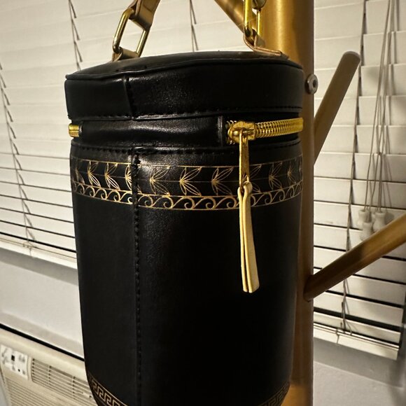 2022 Disney Parks Hercules 25th Anniversary Muses Bag - Picture 3 of 5